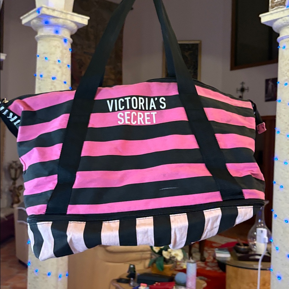 Victoria’s Secret Cloth Duffel/Crossbody